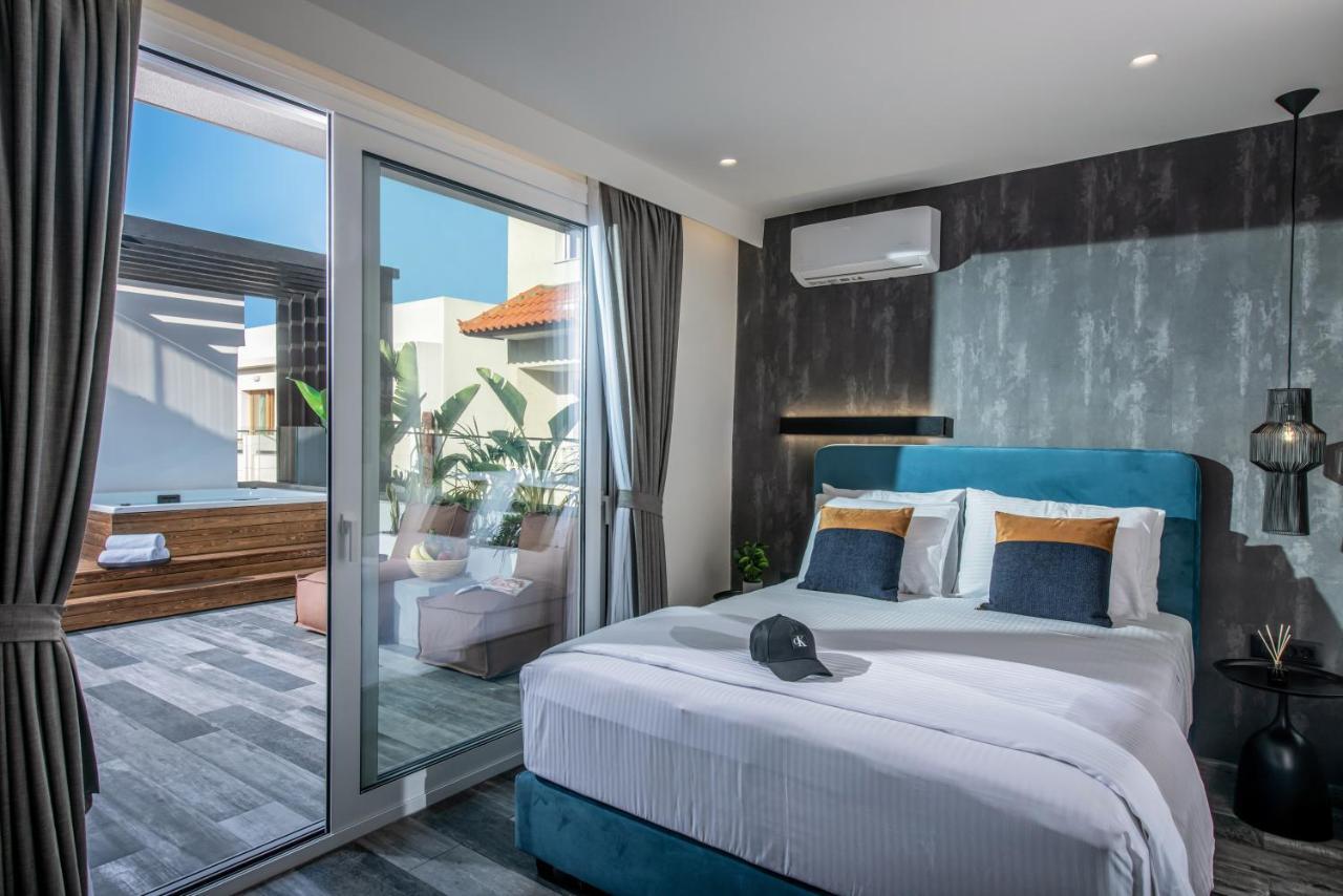 Maison Aqua Suite With Private Mini Pool Jacuzzi 赫索尼索斯 外观 照片