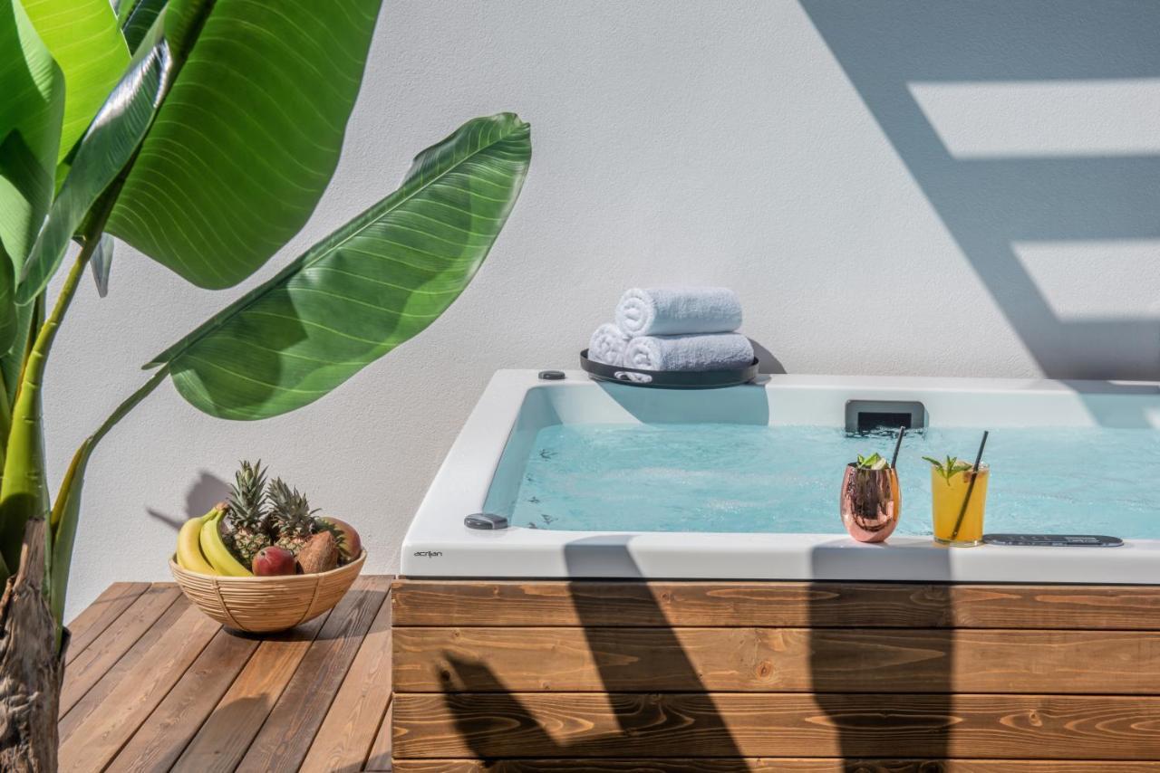 Maison Aqua Suite With Private Mini Pool Jacuzzi 赫索尼索斯 外观 照片