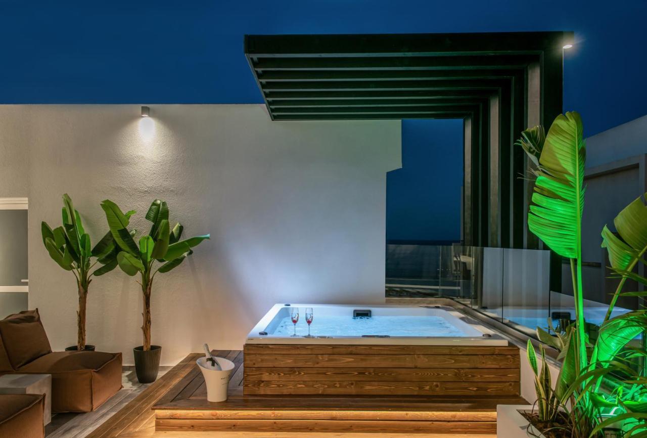 Maison Aqua Suite With Private Mini Pool Jacuzzi 赫索尼索斯 外观 照片