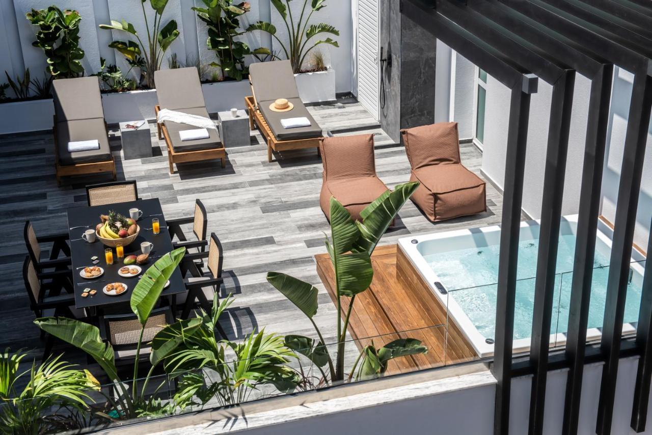 Maison Aqua Suite With Private Mini Pool Jacuzzi 赫索尼索斯 外观 照片